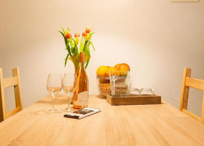 Apartment Enjoy And The Super